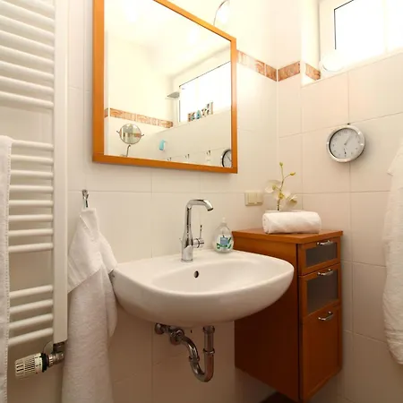 Silva 5 Apartment *